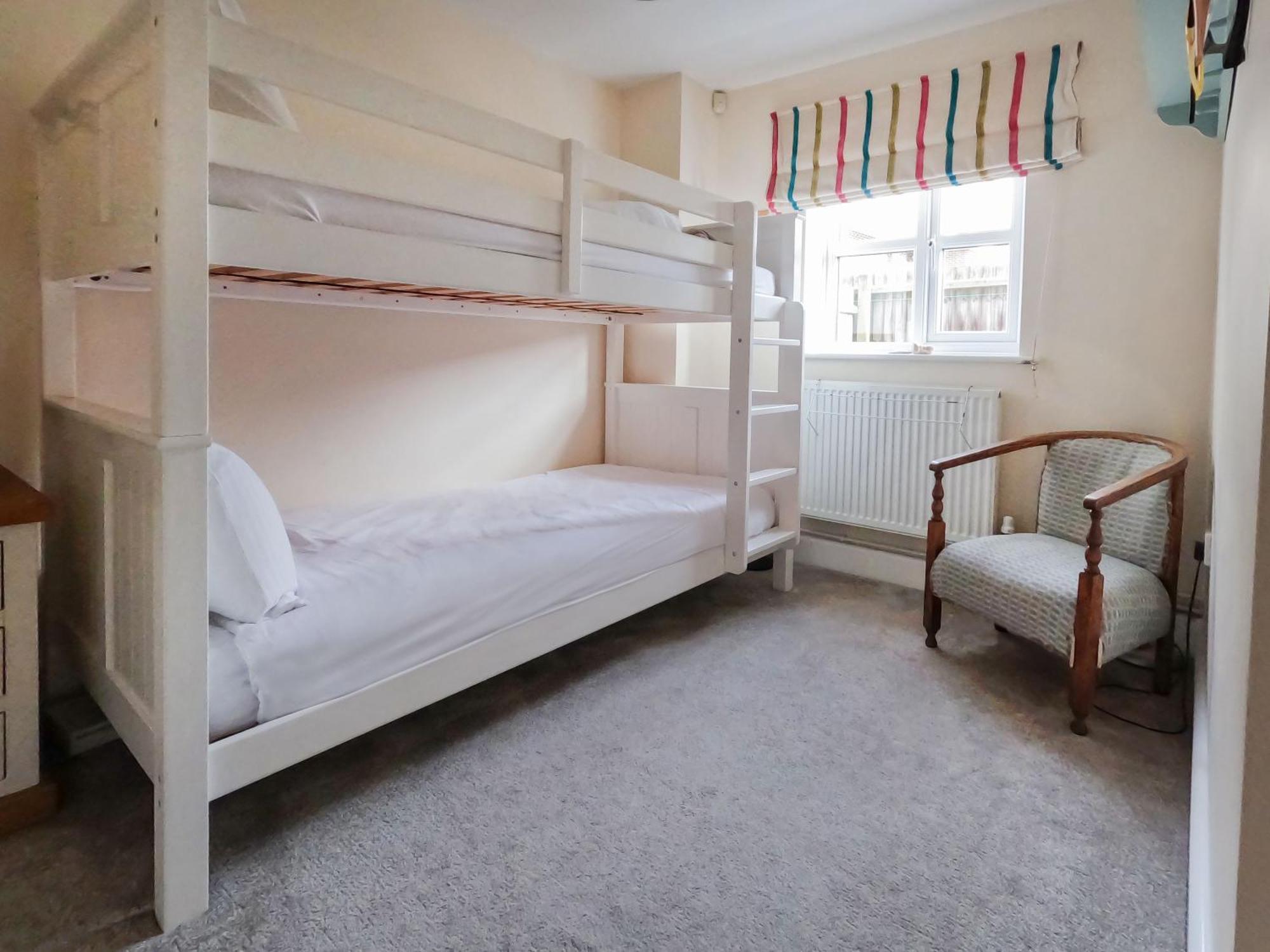 Relaxing Townhouse In The Heart Of Bridport Villa Kültér fotó
